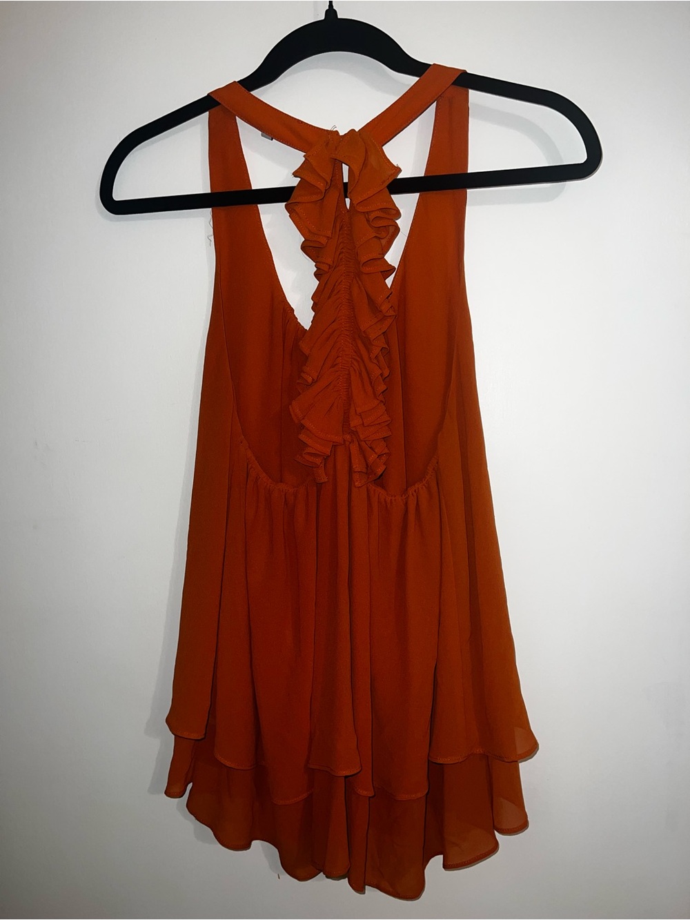 Naked Zebra Rust Sleeveless Ruffle-Back Layered Camisole - Picture 2 of 2